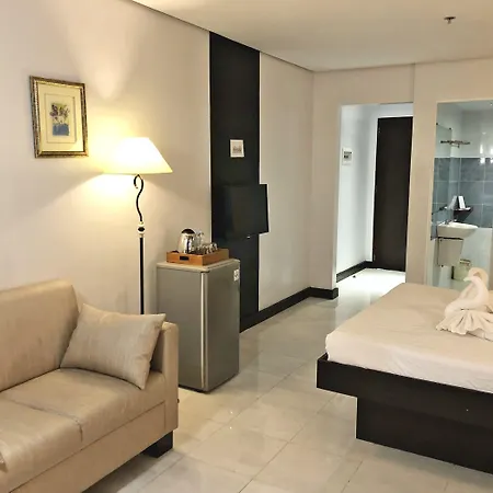 Ninong'S Hotel-3
